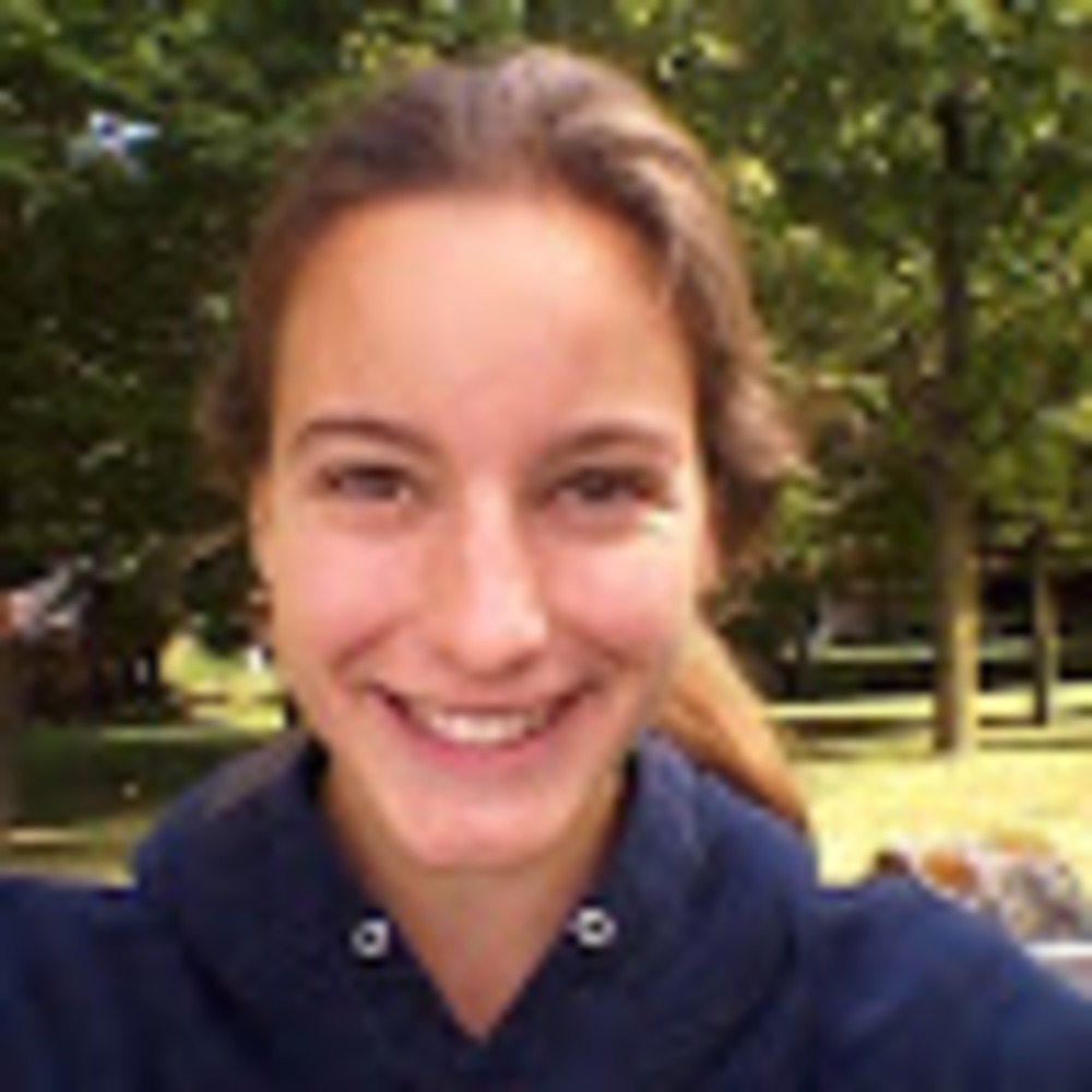 Meet your Posher, Kayla